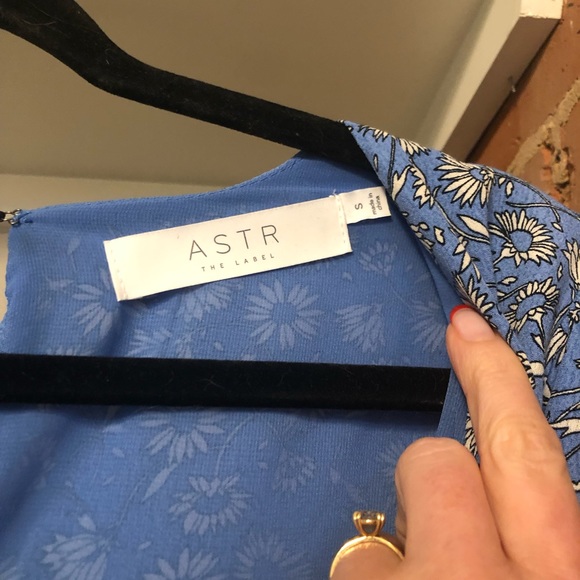 ASTR the label Amaris Dress - Picture 5 of 5